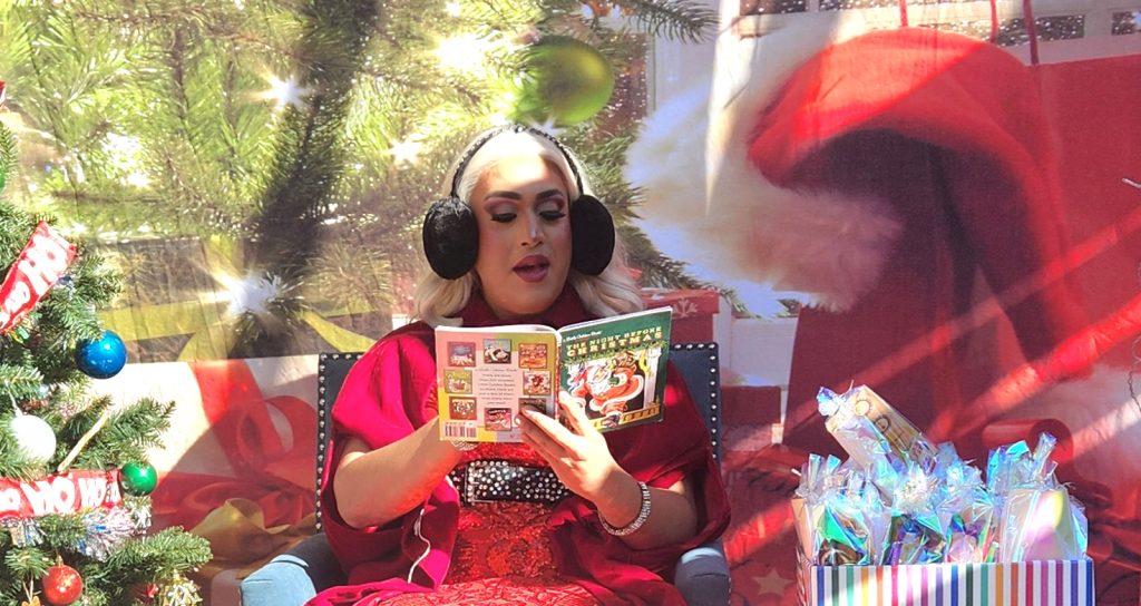 Close up of Mrs. Claus reading